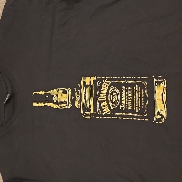 Black Unlimited TSHIRT - Picture 2 of 4